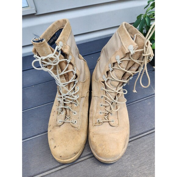 Belleville U.S Army Waterproof Gore-Tex Combat Boots 10.5 Wide Men Vibram Soles main image 10